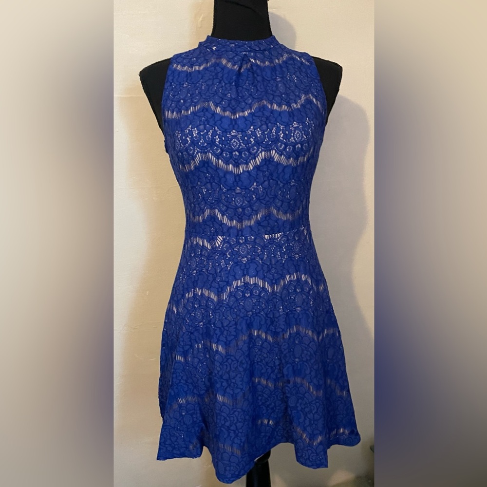 Elegant Blue Lace Dress